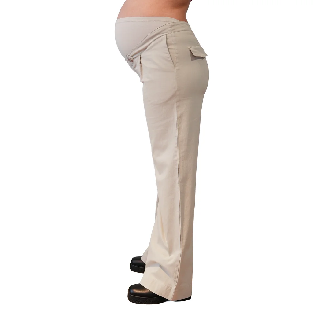 PANTALON DE VESTIR DE GABARDINA ELASTIZADO CON PINZA DE DISEÑO Y CINTURA IRREGULAR, FAJA DE ALGODON ELASTIZADO