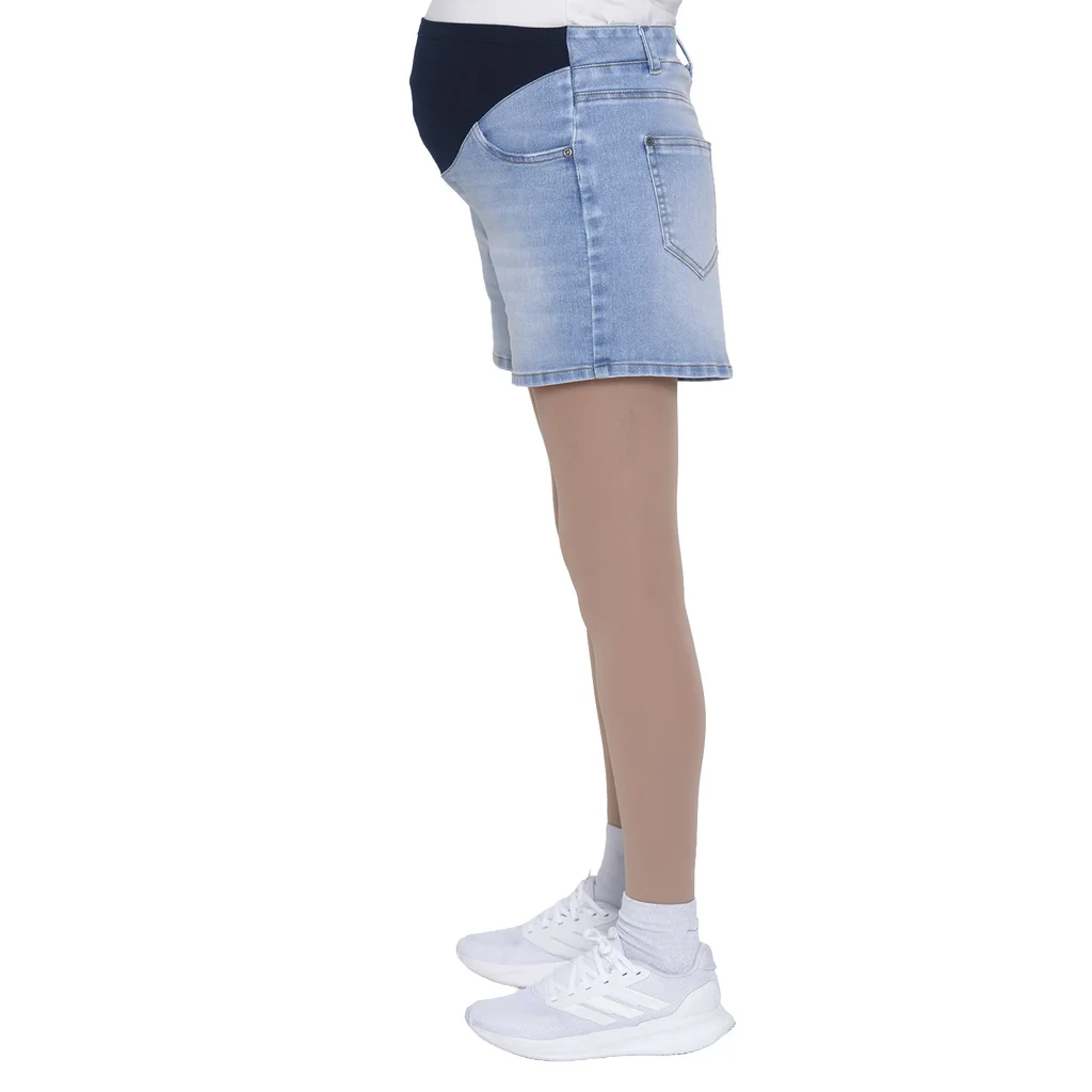 SHORT DE JEAN ELASTIZADO CELESTE CON MEDIA FAJA DELANTERA DE ALGODON ELASTIZADO