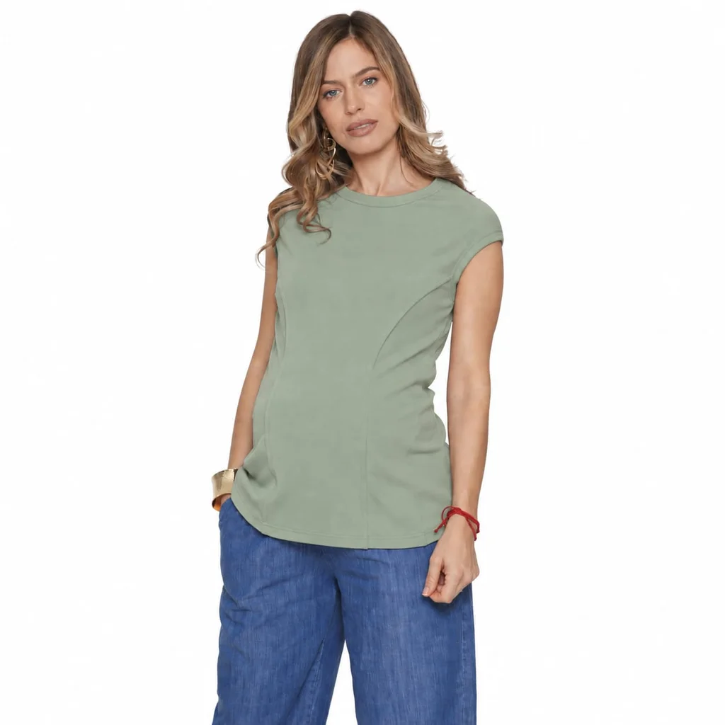 REMERA MICROMORLEY ELASTIZADO CON RECORTES LATERALES Y SISTEMA DE AMAMANTAR