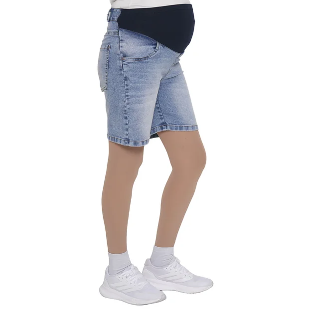BERMUDA DE JEAN ELASTIZADO COLOR CELESTE TIRO ALTO EN COLA CON MEDIA FAJA DE ALGODON ELASTIZADA EN PANZA