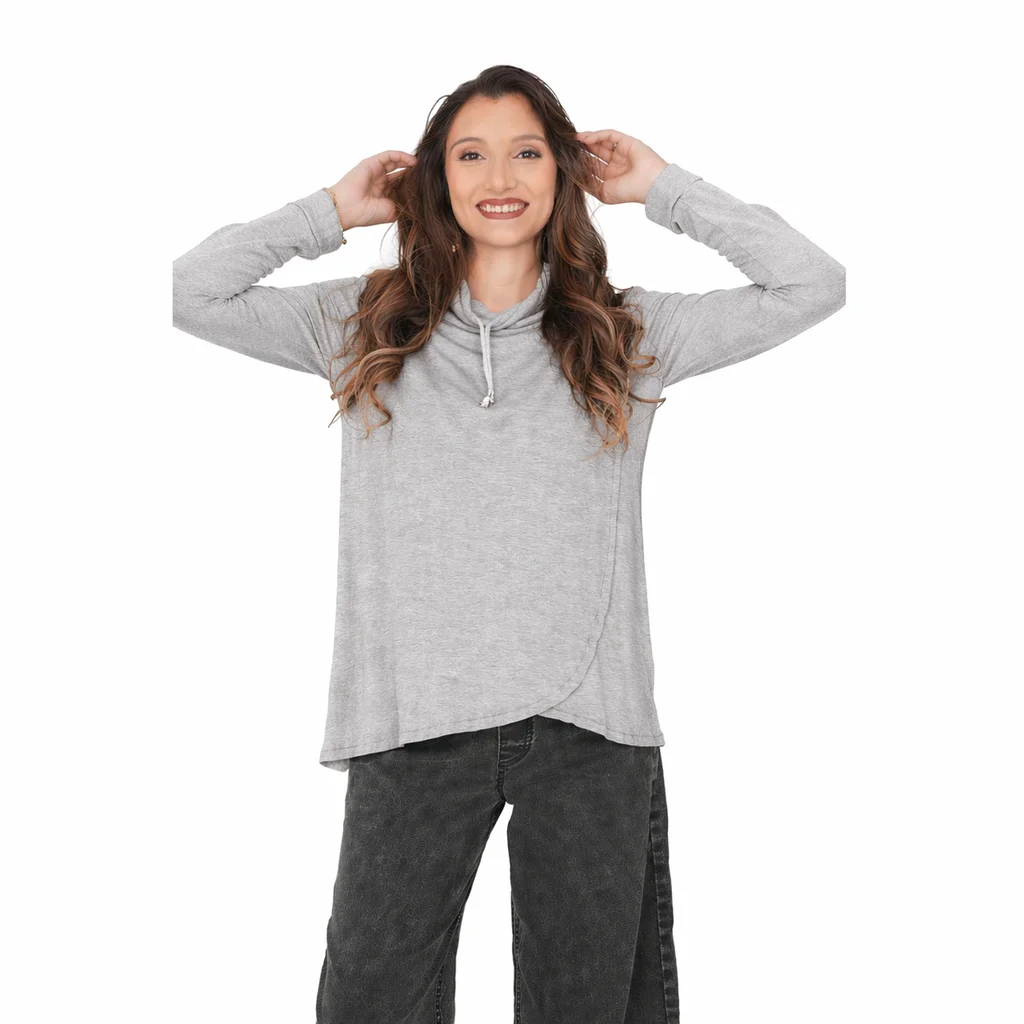 BUZO TELA ESMERILADA CON SISTEMA PARA AMAMANTAR CUELLO POLERA