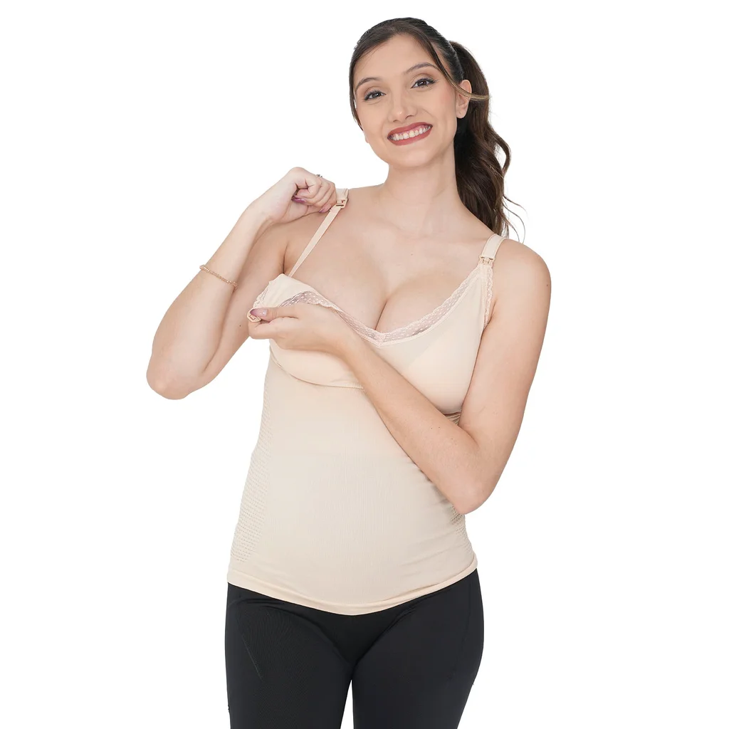 CAMISETA SIN COSTURA CON PUNTILLA EN ESCOTE Y ENTALLADO EN LA TERAL CON GANCHO DESMONTABLE PARA AMAMANTAR