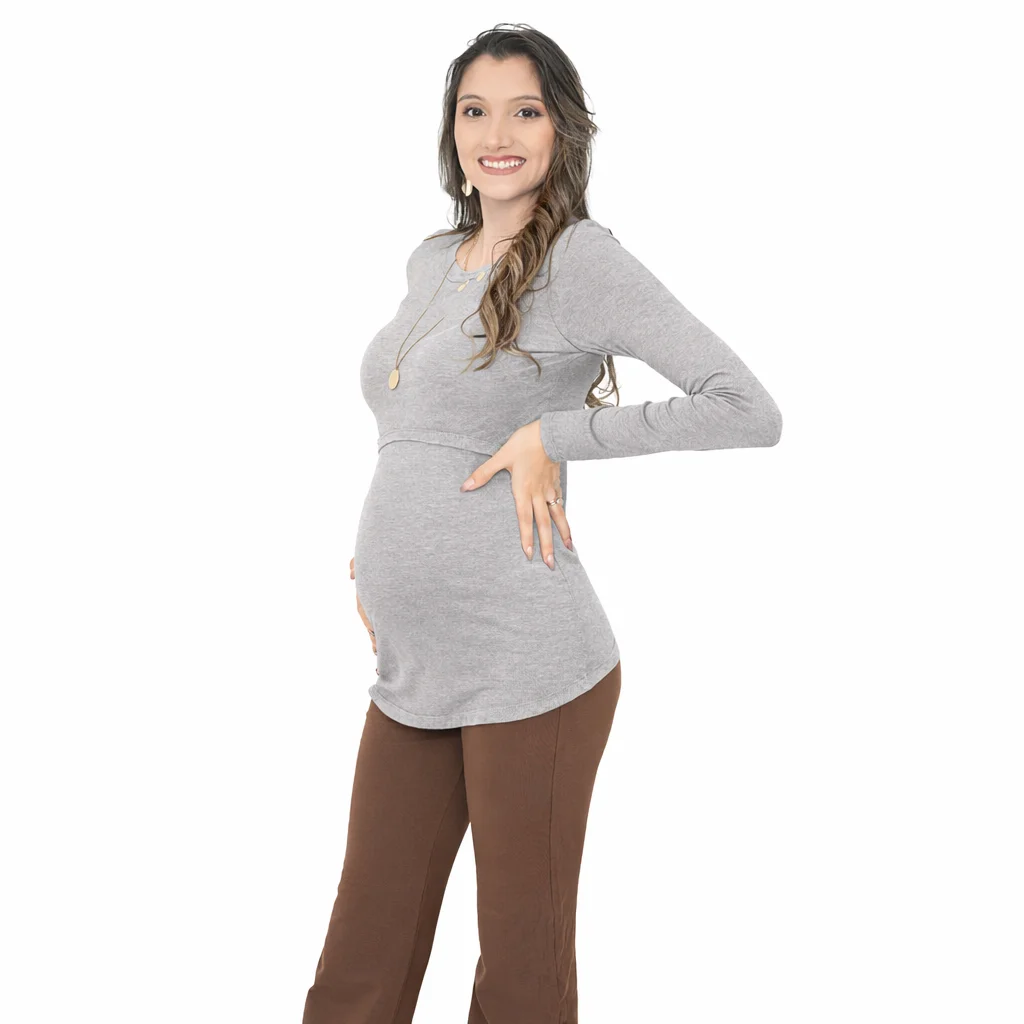 REMERA SUPER ELASTIZADA CON DETALLE EN CUELLO Y APERTURA DELANTERA PARA AMAMANTAR