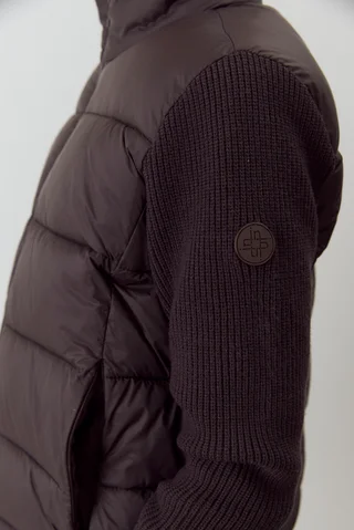 Campera Fergie - Vista 3