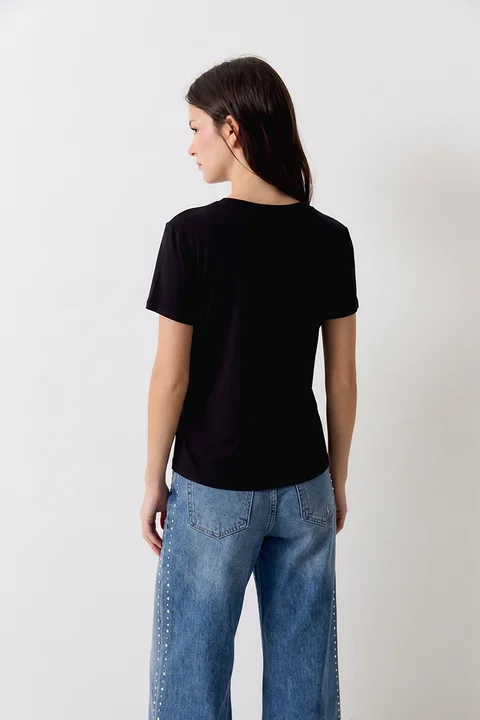 Remera Ronnie