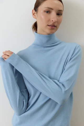 Polera Troye - Vista 3