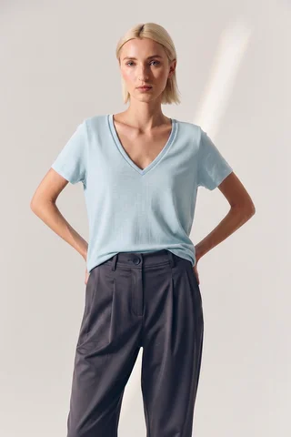 Remera Adrien - Vista 1