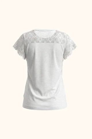 Remera Close - Vista 3