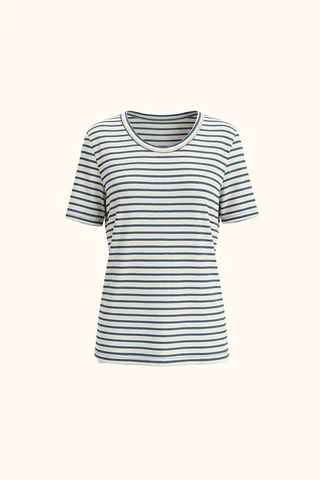 Remera Amy - Vista 6