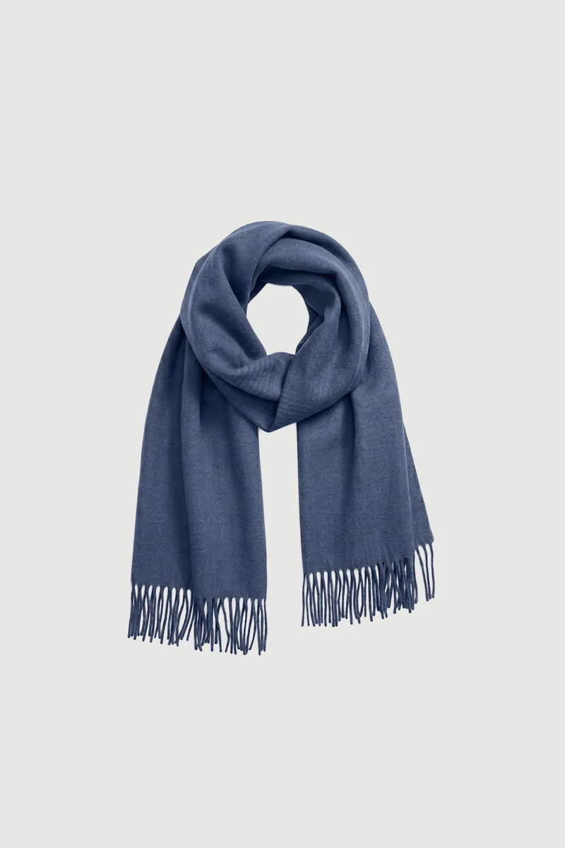 Pashmina Levine