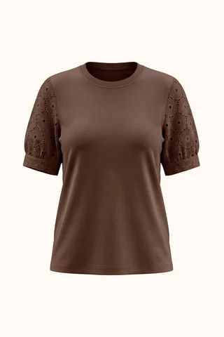 Remera Chastain - Vista 5