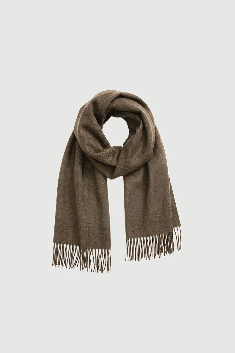 Pashmina Levine