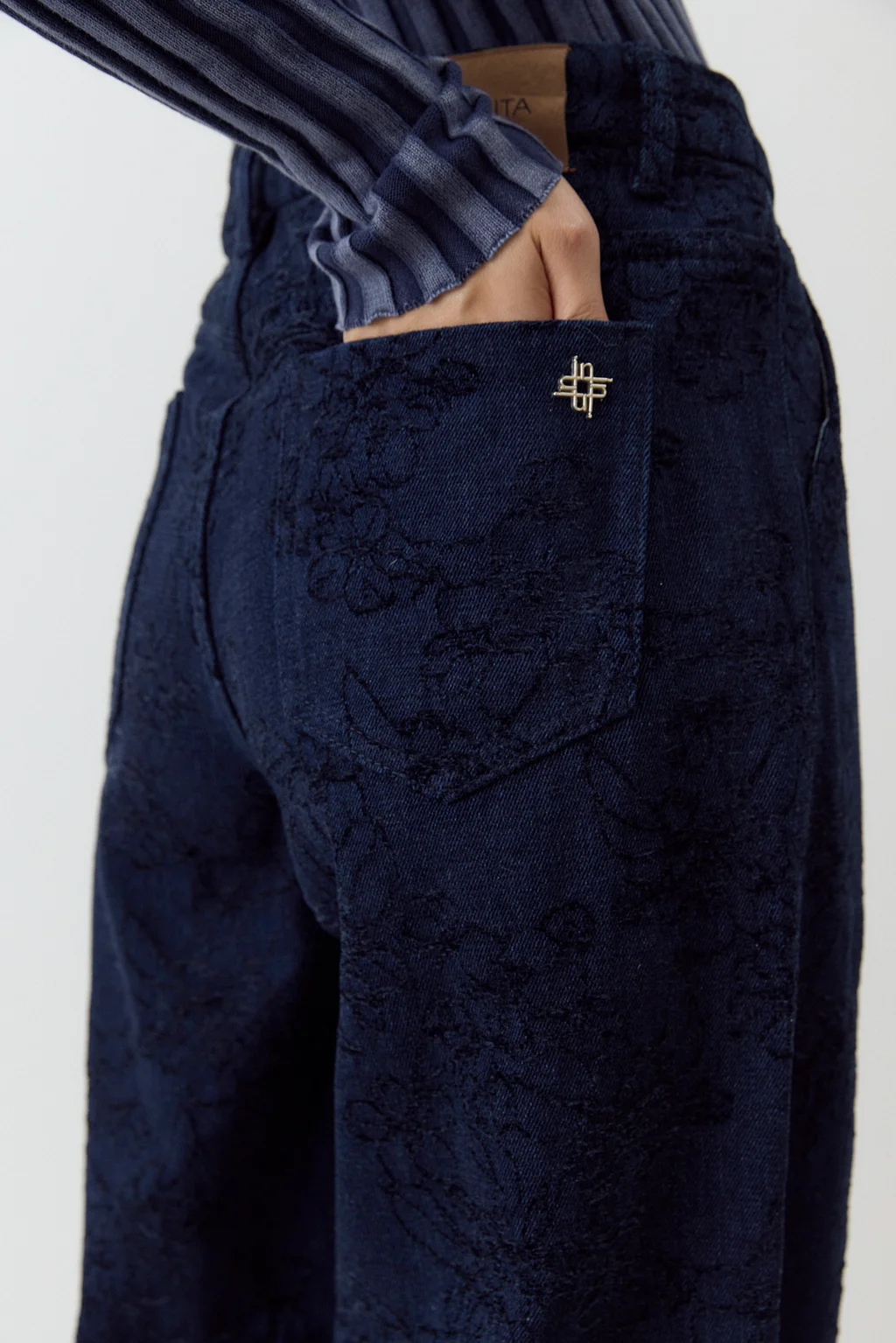 Wide Leg Vedder