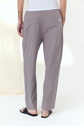 Pantalon Dev - Vista 4
