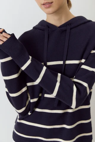 Sweater Ed - Vista 3