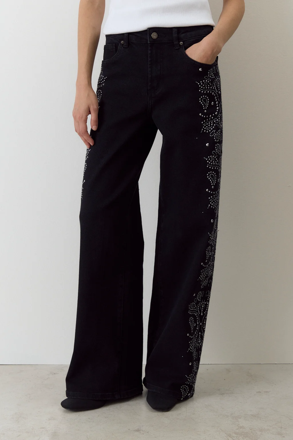 Wide Leg Sparks
