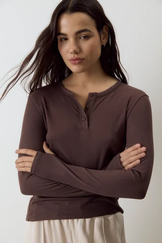 Remera Jason - Vista 1