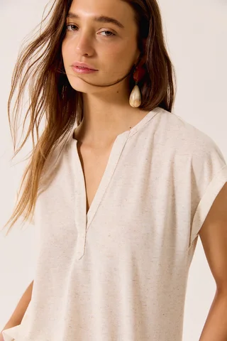 Remera Berberis - Vista 3