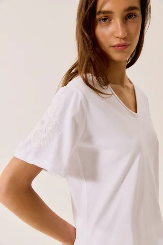 Remera Blitum - Vista 3