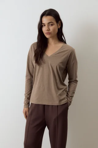 Remera Collins - Vista 1