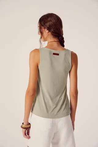 Musculosa Roble - Vista 3