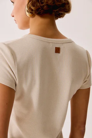 Remera Mora - Vista 5