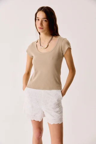 Short Tulipan - Vista 3