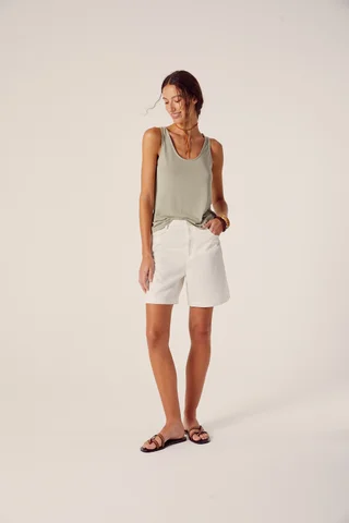 Musculosa Roble - Vista 5