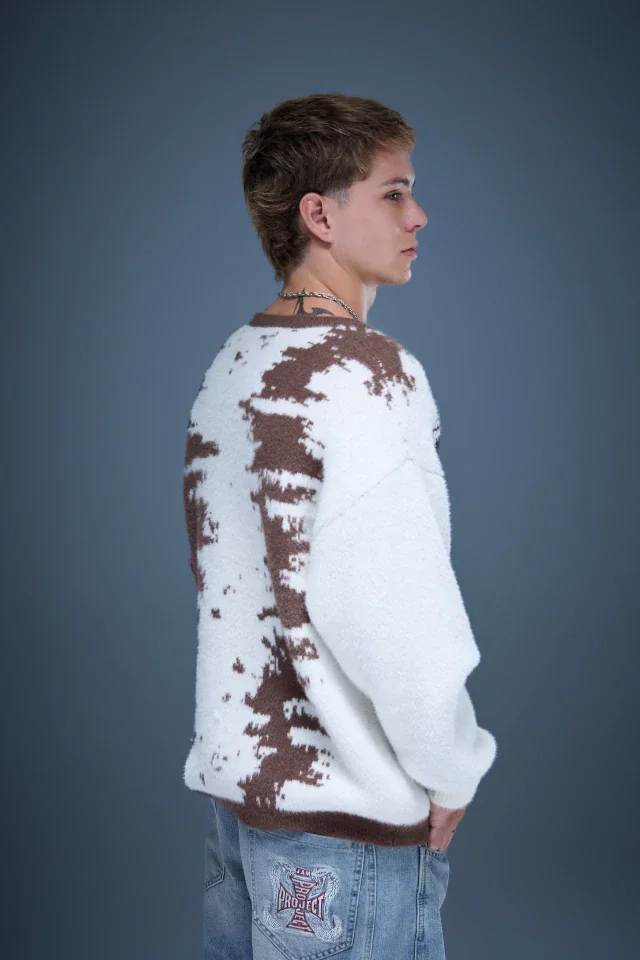 60804 - SWEATER CON LETRA BORDO