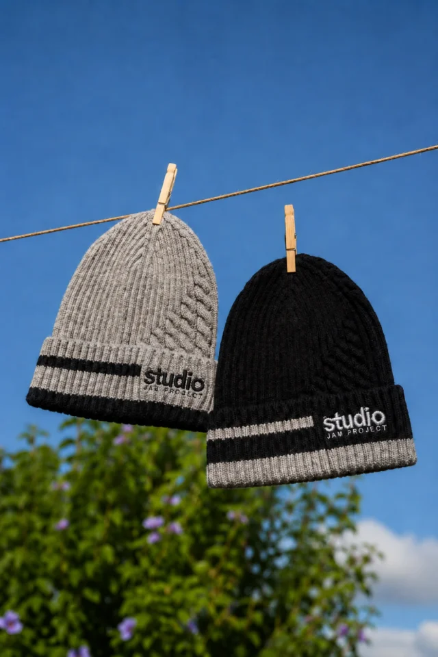 7043 - GORRO DE LANA STUDIO