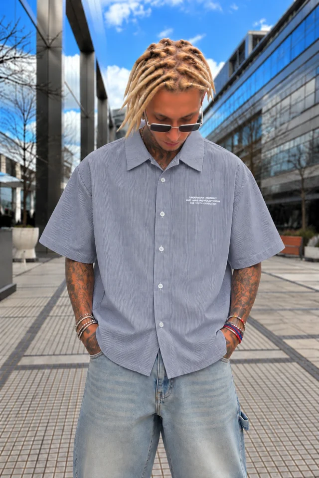 60606 - CAMISA ESTAMPADA RAYITAS