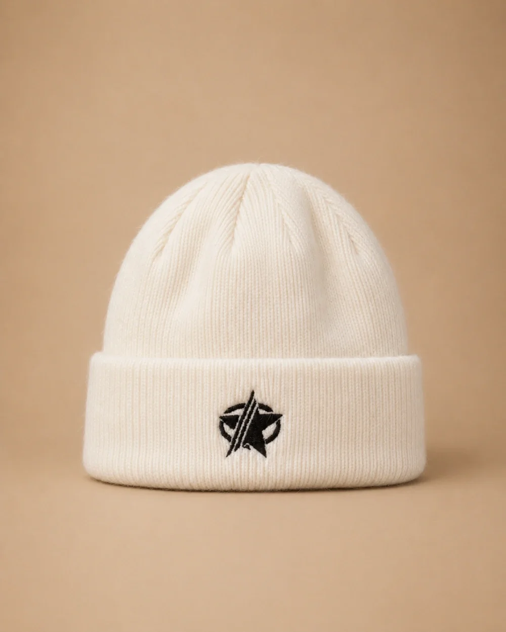 7036 - GORRA LANA BORDADO ESTRELLA
