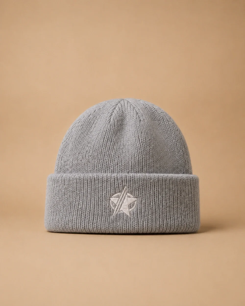 7036 - GORRA LANA BORDADO ESTRELLA
