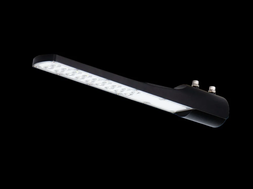 LUMINARIA LED P/ALUMB. PUB. DE 50w
