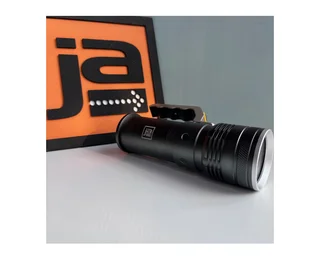 LINTERNA LED 10W RECARGABLE USB - Vista 3