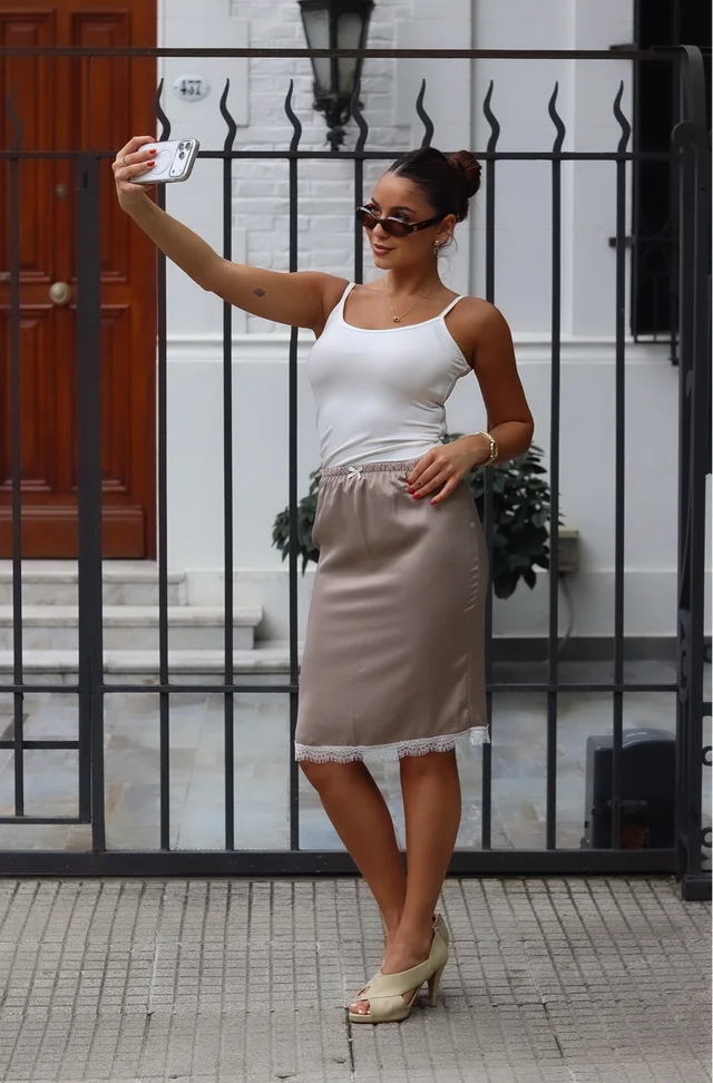 Pollera SATIVA