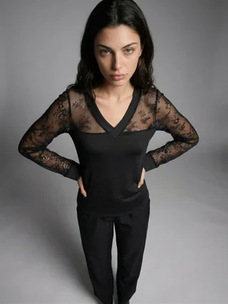 Remera GAIA - Vista 1