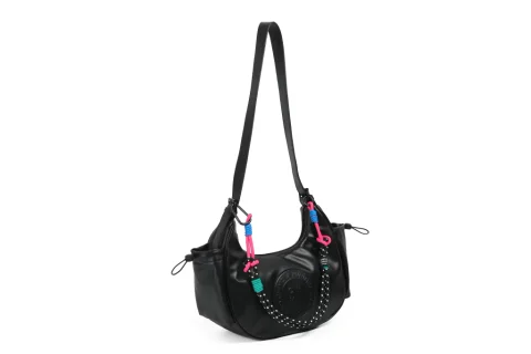 MAR0129 - C51 - CARTERA MIA NEGRO