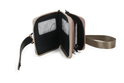 MAR0219 - B269 - BILLETERA DYNAMO CAMEL