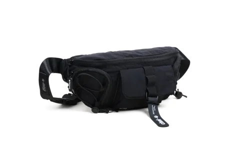 MAR0128 - RIÑONERA BLACK CHIM R118