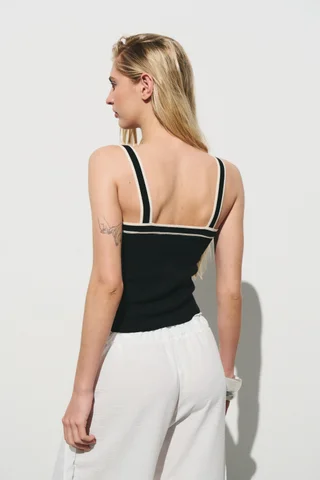 MUSCULOSA TORY - Vista 2