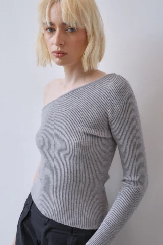 SWEATER ALBERTA - Vista 1