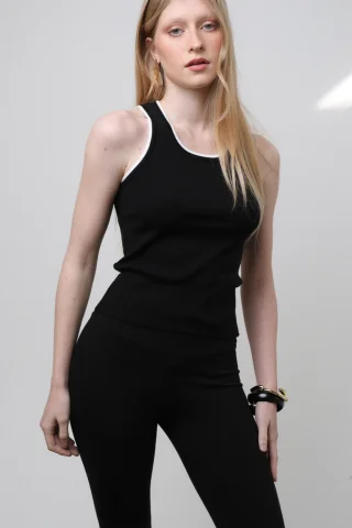 MUSCULOSA CALA - Vista 1