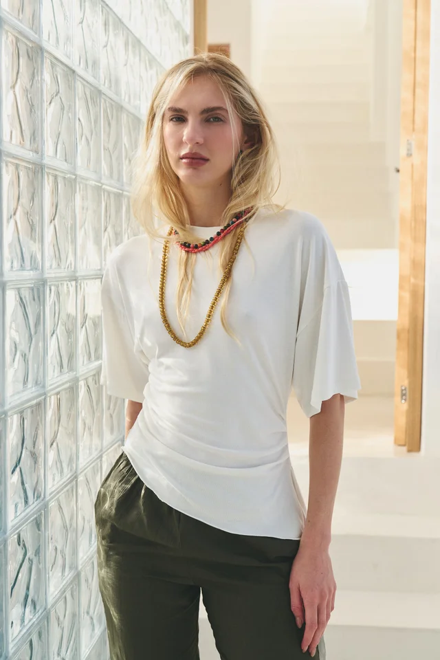 REMERA ENZO IRREGULAR