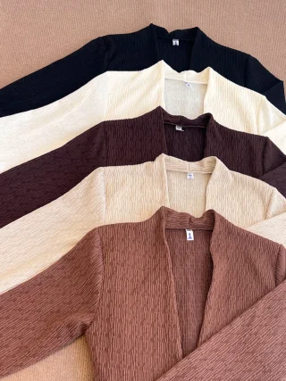 REMERA LEVI - Vista 6