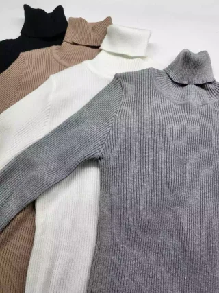 POLERA LISA COS - Vista 3