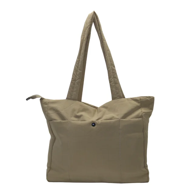 #271052KK - Tote bag puffer con boton caqui