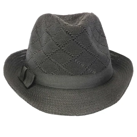 Sombre Gardelito infantil en hilo con cinta bross negra en la copa