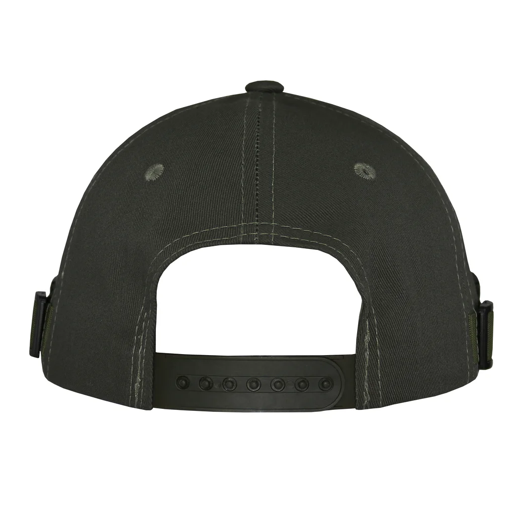 #108530MG - Gorra visera curva verde con hebilla pasador plástico.