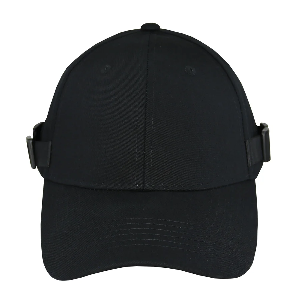 #108530BK - Gorra visera curva negra con hebilla pasador plástico.